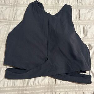 Athleta sports bra size medium